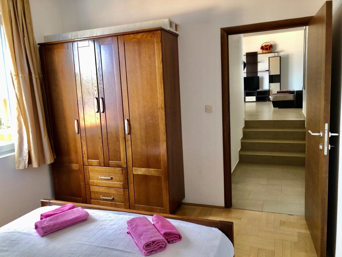 Violeta Apartman *