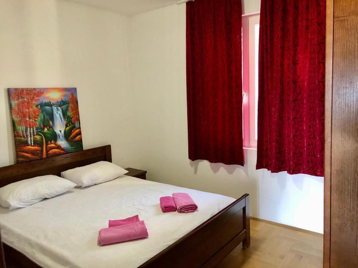 Violeta Apartman *
