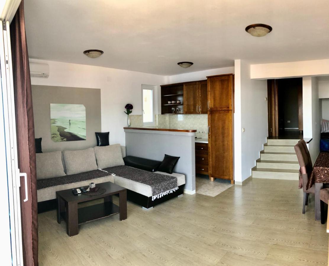 Violeta Apartment
